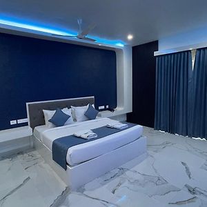 Double or Twin Room Balcony